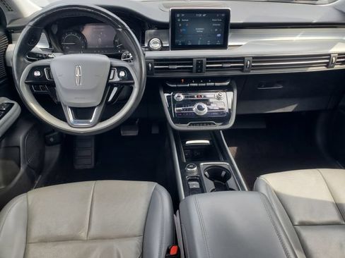 Used 2022 Lincoln Corsair AWD w/ Premium Package image 26