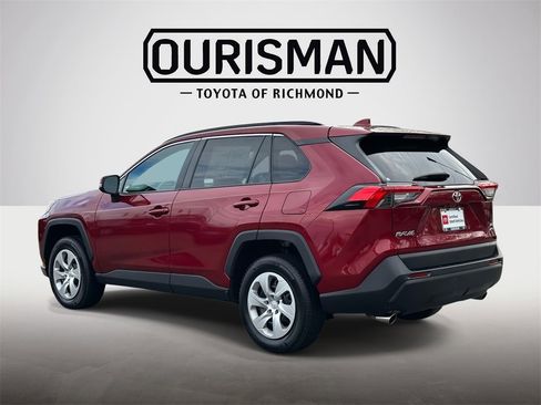 Certified 2021 Toyota RAV4 LE image 23