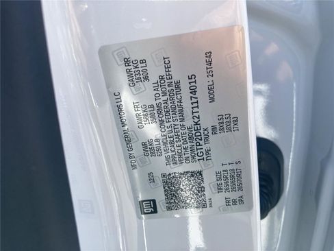 New 2026 GMC Canyon AT4 image 13