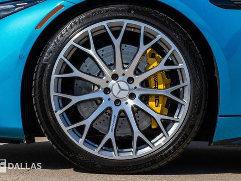 Used 2025 Mercedes-Benz SL 55 AMG 4MATIC image 9