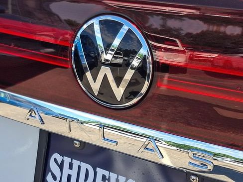 New 2026 Volkswagen Atlas Cross Sport SE AWD/4WD image 11