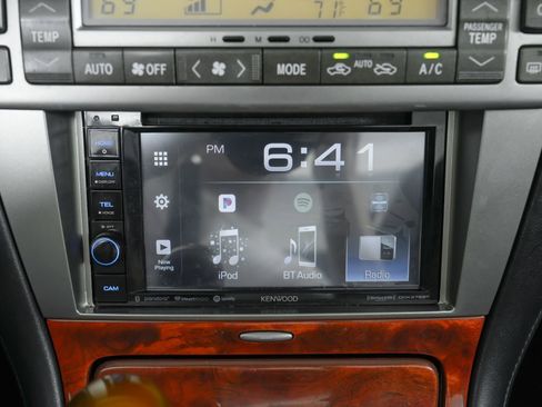 Used 2006 Lexus SC 430 Convertible image 34