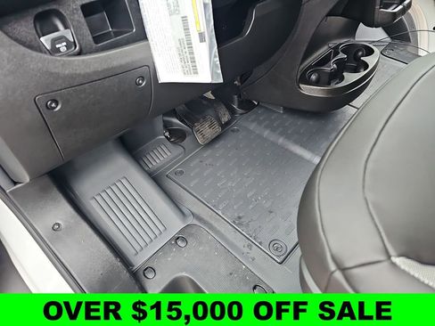 New 2024 RAM ProMaster 3500 w/ Convenience Group image 15