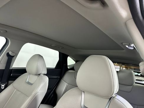 Used 2022 Hyundai Tucson Limited image 12