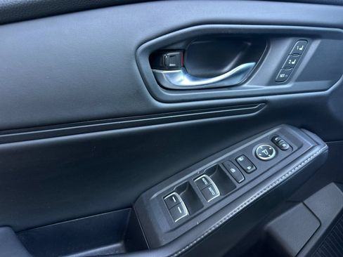 Used 2023 Honda Accord Sport image 11