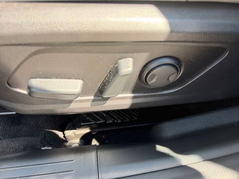 Used 2022 Hyundai Tucson SEL w/ Convenience + Premium Package AWD/4WD image 16