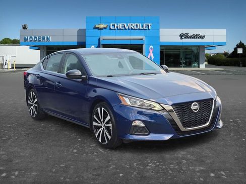 Used 2022 Nissan Altima 2.5 SR FWD image 7