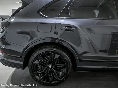 New 2026 Bentley Bentayga Speed image 13