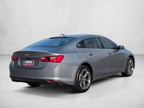 Used 2024 Chevrolet Malibu LT FWD image 5