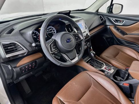 Used 2020 Subaru Forester Touring AWD/4WD image 9