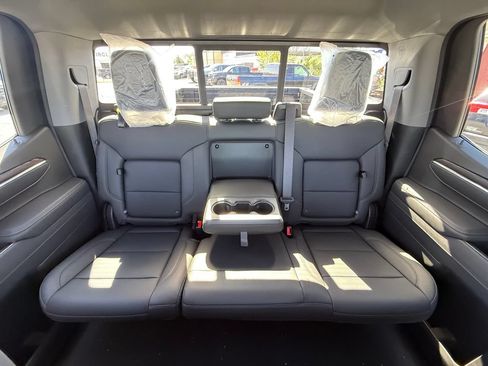 New 2026 GMC Sierra 1500 SLT w/ SLT Premium Package AWD/4WD image 23