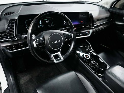 Used 2023 Kia Sportage EX w/ EX Premium Package image 16