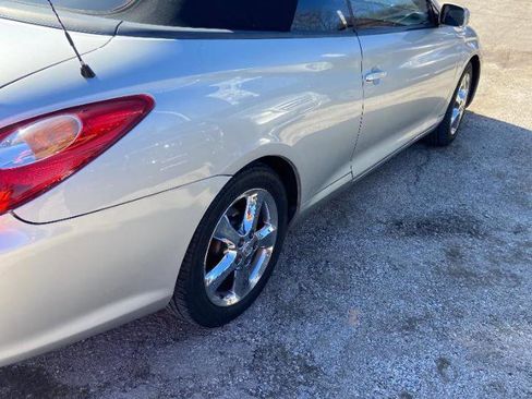 Used 2006 Toyota Solara SE image 3