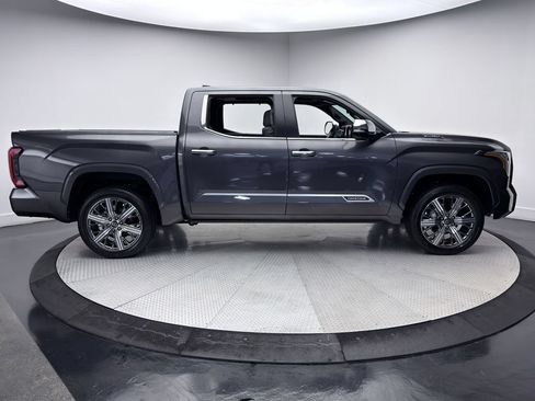Used 2026 Toyota Tundra Capstone AWD/4WD image 4