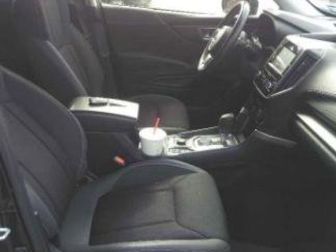 Used 2023 Subaru Forester Premium image 6