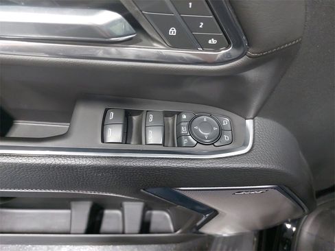 Used 2024 GMC Sierra 3500 Denali w/ Denali Reserve Package image 30