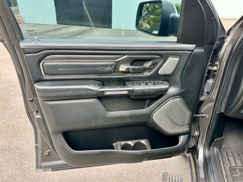 Used 2019 RAM 1500 Limited AWD/4WD image 10