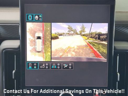 New 2026 GMC Yukon AT4 AWD/4WD image 13