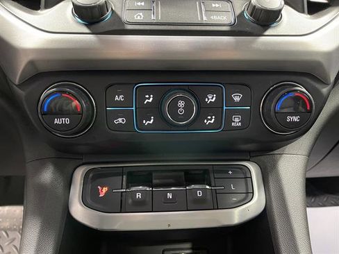 Used 2020 GMC Acadia SLT w/ Premium Package image 31