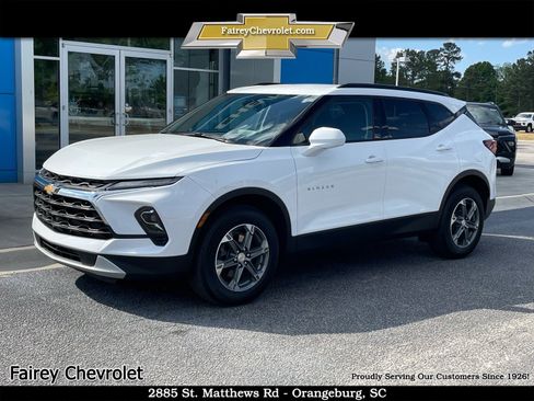 Used 2024 Chevrolet Blazer LT w/ Convenience Package FWD image 1