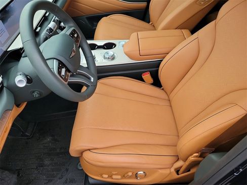 Used 2026 Genesis GV80 2.5T Prestige image 16