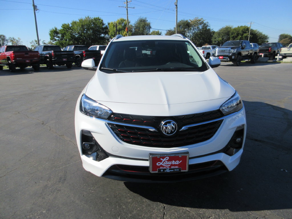 Certified 2021 Buick Encore GX Select w/ Sport Touring Package AWD/4WD image 13