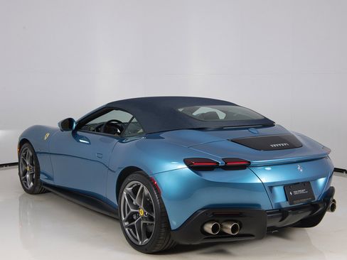 Certified 2025 Ferrari Roma Spider image 26