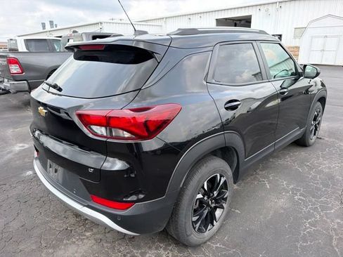 Certified 2022 Chevrolet TrailBlazer LT w/ Convenience Package FWD image 3