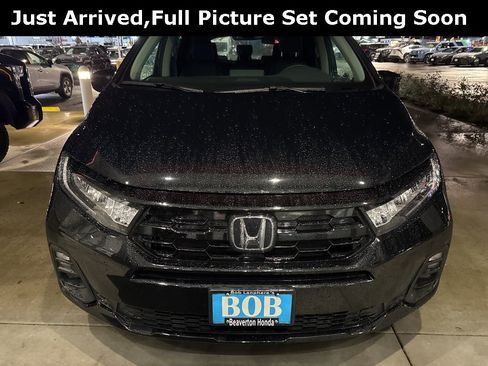 Used 2025 Honda Odyssey Touring image 1