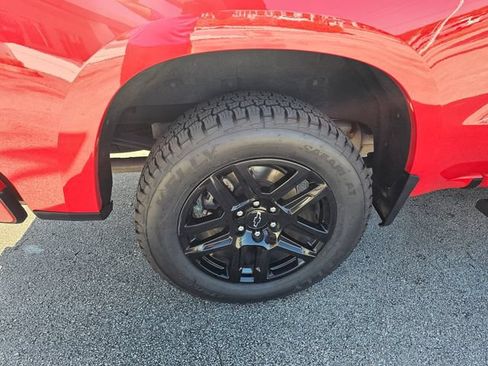 Used 2023 Chevrolet Silverado 1500 RST AWD/4WD image 13
