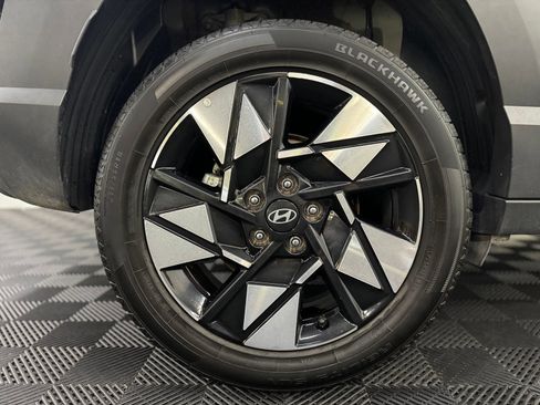 Used 2025 Hyundai Kona SEL AWD/4WD image 8