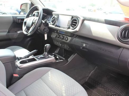 Certified 2021 Toyota Tacoma SR5 RWD image 29