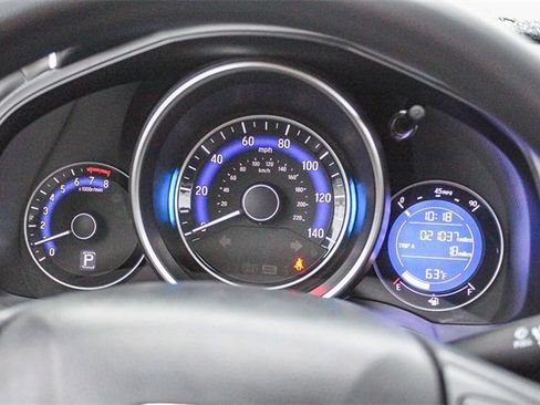 Used 2017 Honda Fit LX image 29