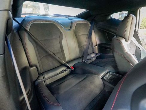 Used 2019 Chevrolet Camaro ZL1 image 88