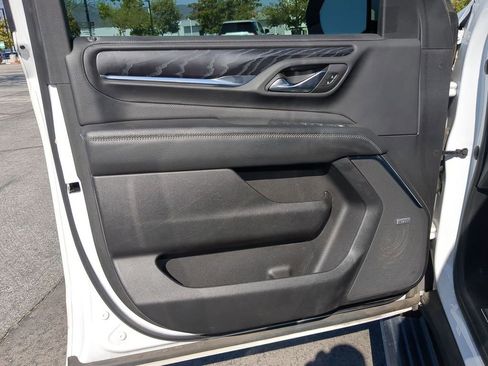 Used 2022 GMC Yukon XL Denali RWD image 26