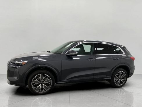Used 2025 Audi Q5 Premium Plus AWD/4WD image 8