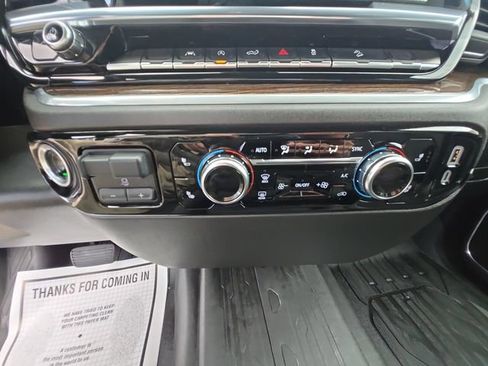 Used 2024 GMC Sierra 1500 Elevation AWD/4WD image 17