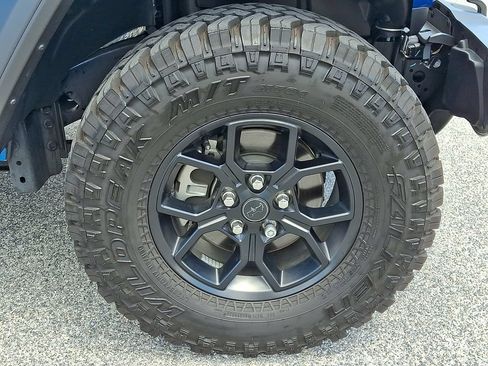 Used 2024 Jeep Wrangler Sport AWD/4WD image 11