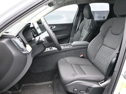 New 2026 Volvo XC60 B5 Plus w/ Protection Package Premier AWD/4WD image 8