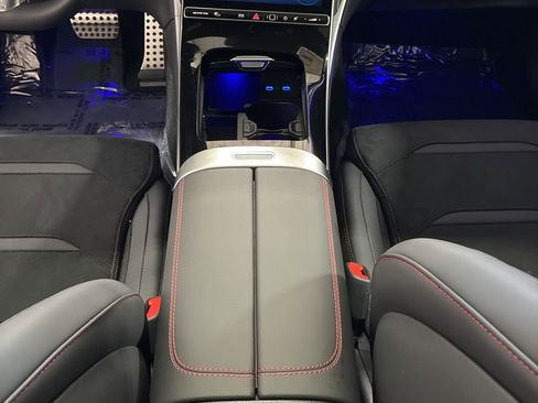 New 2026 Mercedes-Benz C 43 AMG 4MATIC Sedan image 10