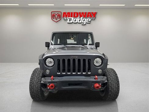 Used 2017 Jeep Wrangler Unlimited Rubicon image 9