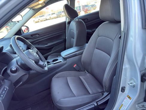 Used 2023 Nissan Altima 2.5 S image 10