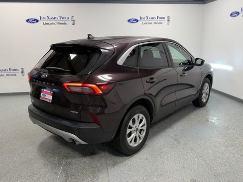 Used 2023 Ford Escape Active image 6