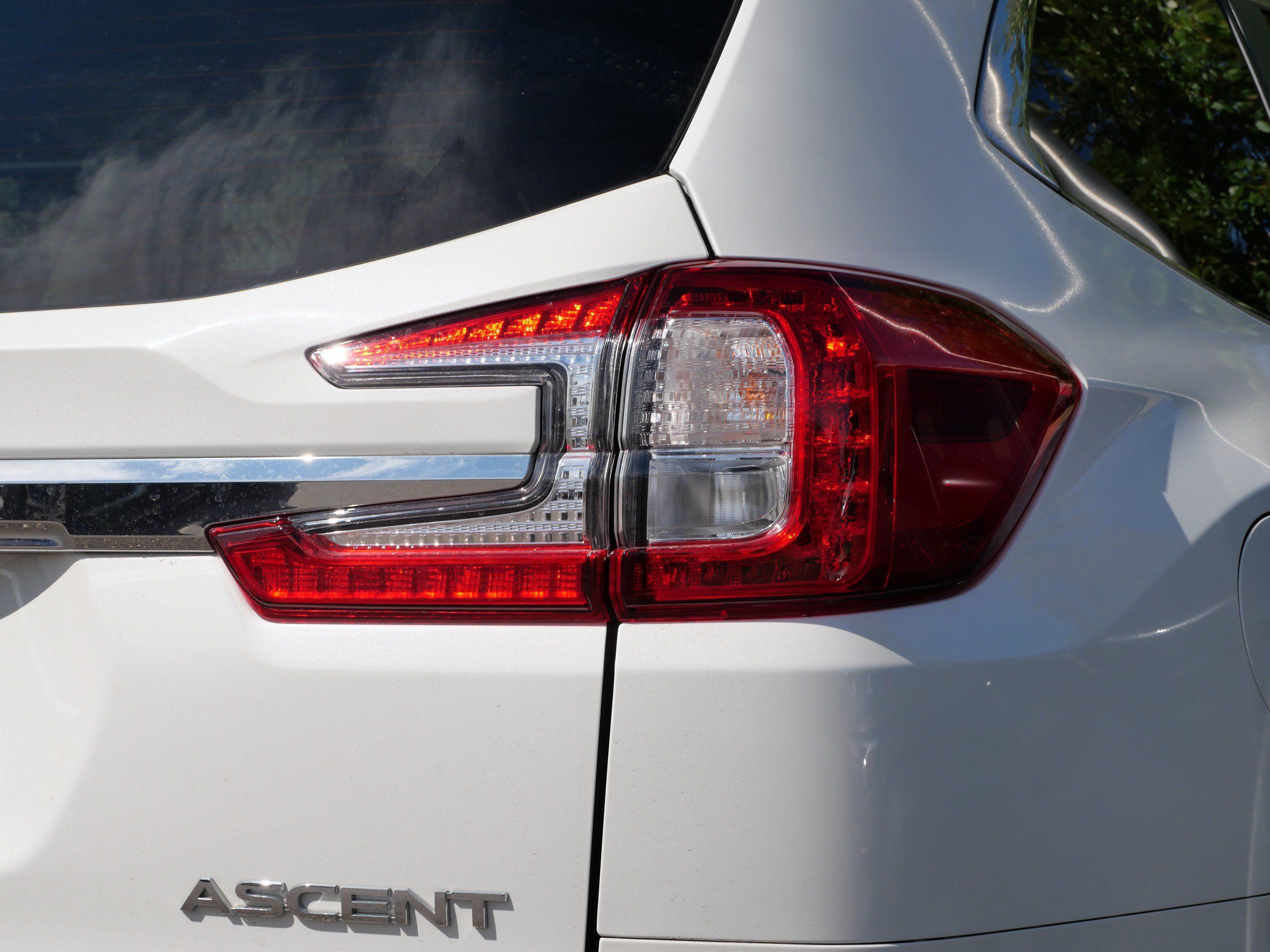 Used 2023 Subaru Ascent Premium w/ Convenience Package AWD/4WD image 8