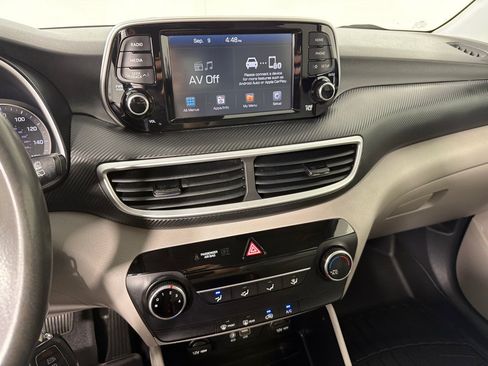 Used 2020 Hyundai Tucson SE AWD/4WD image 14