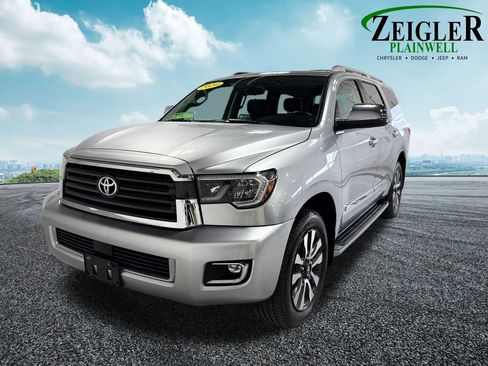 Used 2020 Toyota Sequoia Limited image 17