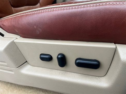 Used 2010 Ford F150 King Ranch image 15