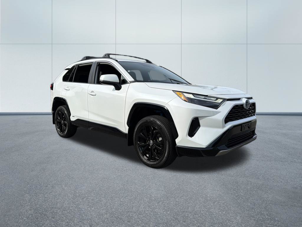 Used 2024 Toyota RAV4 SE w/ Weather Package AWD/4WD image 4