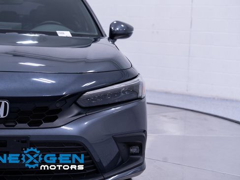 Used 2024 Honda Civic Sport Touring image 6