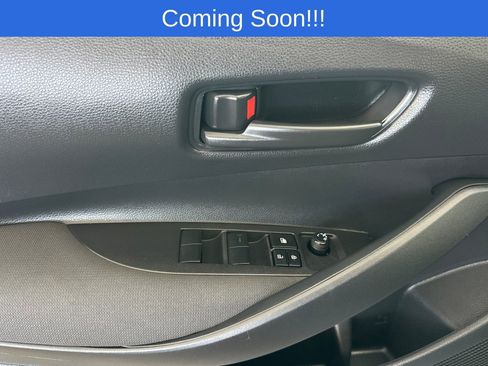 Used 2023 Toyota Corolla LE w/ Carpet Mat Package (TMS) image 11